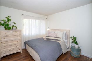 Single Family Residence,  Avenida De Las Brisas street, Santa Rosa, CA 95405 - 6