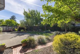 Single Family Residence,  Lujo court, Santa Rosa, CA 95403 - 28