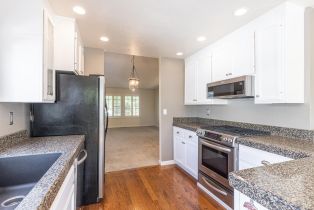 Single Family Residence,  Lujo court, Santa Rosa, CA 95403 - 10