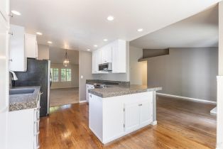 Single Family Residence,  Lujo court, Santa Rosa, CA 95403 - 11