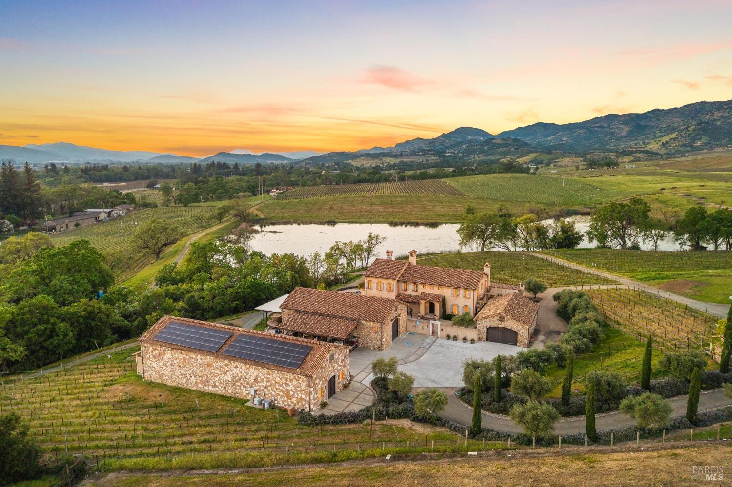 Single Family Residence, Hardman avenue, Napa, CA 94558 - 1