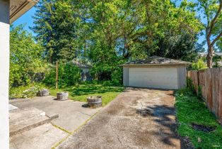 Single Family Residence,  Stewart street, Santa Rosa, CA 95404 - 25