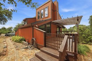 Single Family Residence,  Oak Knoll terrace, Cloverdale, CA 95425 - 4