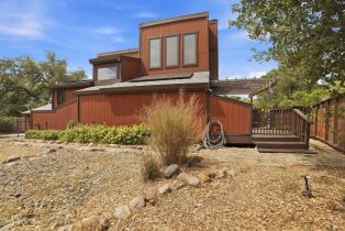 Single Family Residence,  Oak Knoll terrace, Cloverdale, CA 95425 - 3