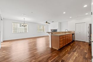 Condominium,  Johnson street, Windsor, CA 95492 - 6