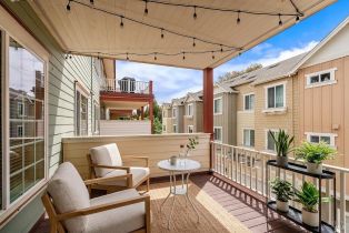 Condominium,  Johnson street, Windsor, CA 95492 - 3