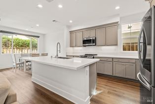 Single Family Residence,  Bella circle, Santa Rosa, CA 95407 - 2
