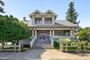 Single Family Residence, 438 Matheson St, Healdsburg, CA  Healdsburg, CA 95448