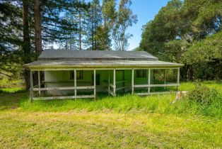Single Family Residence,  Yule Tree lane, Sebastopol, CA 95472 - 7