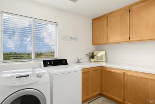 Single Family Residence,  Lofty Perch place, Santa Rosa, CA 95409 - 37
