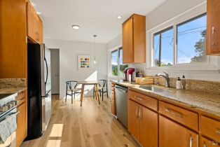 Single Family Residence,  Hidden Oaks road, Santa Rosa, CA 95404 - 5