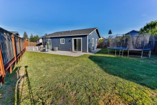 Single Family Residence,  Ridgecrest court, Santa Rosa, CA 95403 - 16