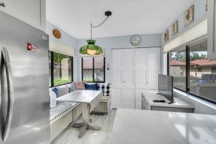 Condominium,  Fountain Grove circle, Napa, CA 94558 - 11