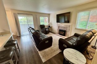 Condominium, Westberry drive, Santa Rosa, CA 95403 - 2
