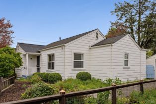 Single Family Residence, 872 Carr Ave, Santa Rosa, CA  Santa Rosa, CA 95404