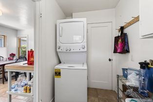 Single Family Residence,  Jefferson street, Cloverdale, CA 95425 - 8