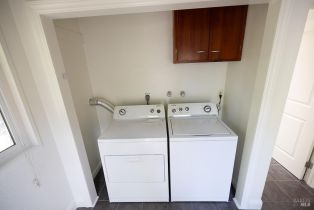 Single Family Residence,  College avenue, Santa Rosa, CA 95401 - 29