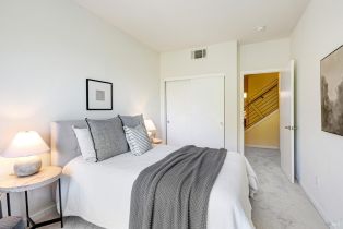 Condominium,  1st street, Petaluma, CA 94952 - 6
