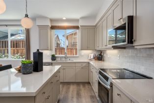 Single Family Residence,  Courtney avenue, Santa Rosa, CA 95403 - 14