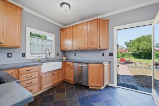 Single Family Residence, 10th street, Santa Rosa, CA 95401 - 9