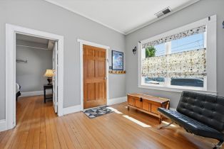 Single Family Residence, 10th street, Santa Rosa, CA 95401 - 4