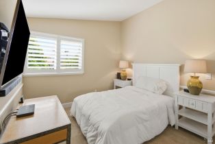 Single Family Residence, Peninsula court, Napa, CA 94559 - 30