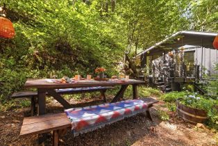 Single Family Residence, 14993 Merry Ln, Russian River, CA  Russian River, CA 95446
