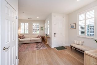 Single Family Residence,  Hogwarts circle, Petaluma, CA 94954 - 6