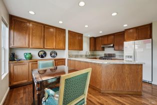 Single Family Residence,  Spring Oaks drive, Santa Rosa, CA 95405 - 2