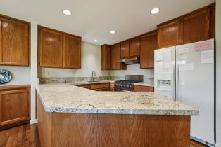 Single Family Residence,  Spring Oaks drive, Santa Rosa, CA 95405 - 9