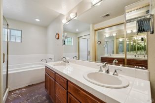 Single Family Residence,  Spring Oaks drive, Santa Rosa, CA 95405 - 25