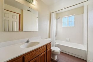 Single Family Residence,  Spring Oaks drive, Santa Rosa, CA 95405 - 18