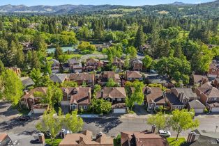 Single Family Residence,  Spring Oaks drive, Santa Rosa, CA 95405 - 39