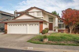 Single Family Residence, 7036 Edinburgh Ct, Windsor, CA  Windsor, CA 95492