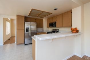 Single Family Residence,  Edinburgh court, Windsor, CA 95492 - 9
