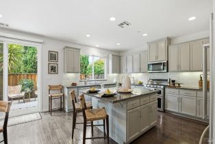 Single Family Residence,  Wine Country court, Napa, CA 94558 - 16