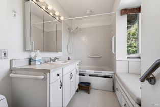 Single Family Residence,  Laguna road, Santa Rosa, CA 95401 - 25