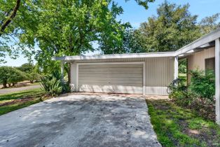 Single Family Residence,  Laguna road, Santa Rosa, CA 95401 - 5