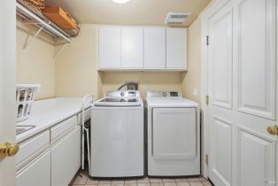 Single Family Residence,  Grove street, Windsor, CA 95492 - 47