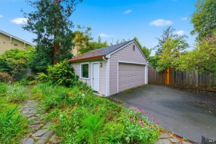 Single Family Residence,  Calistoga avenue, Napa, CA 94559 - 4
