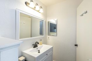 Single Family Residence,  Claudius way, Windsor, CA 95492 - 20