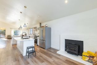 Single Family Residence,  Claudius way, Windsor, CA 95492 - 13