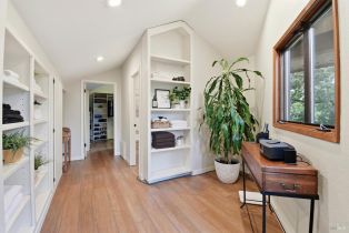 Single Family Residence,  Woodcliff court, Santa Rosa, CA 95405 - 24