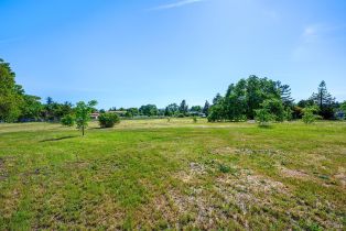 Single Family Residence,  Oak Meadow drive, Santa Rosa, CA 95401 - 3