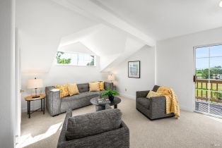 Single Family Residence,  Oak Meadow drive, Santa Rosa, CA 95401 - 34