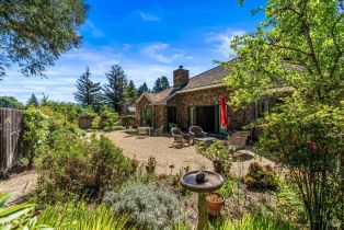 Single Family Residence,  Oak Leaf court, Yountville, CA 94599 - 31