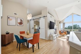 Condominium,  Stonefield lane, Santa Rosa, CA 95403 - 4