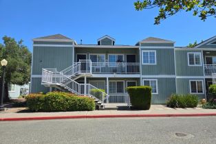Condominium, 1501 La Esplanada Pl #311, Santa Rosa, CA  Santa Rosa, CA 95404