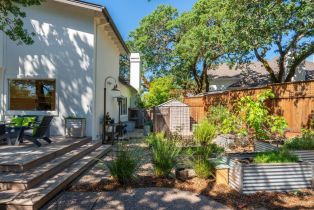 Single Family Residence,  Jessie court, Windsor, CA 95492 - 17