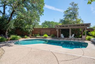 Single Family Residence,  Jessie court, Windsor, CA 95492 - 12